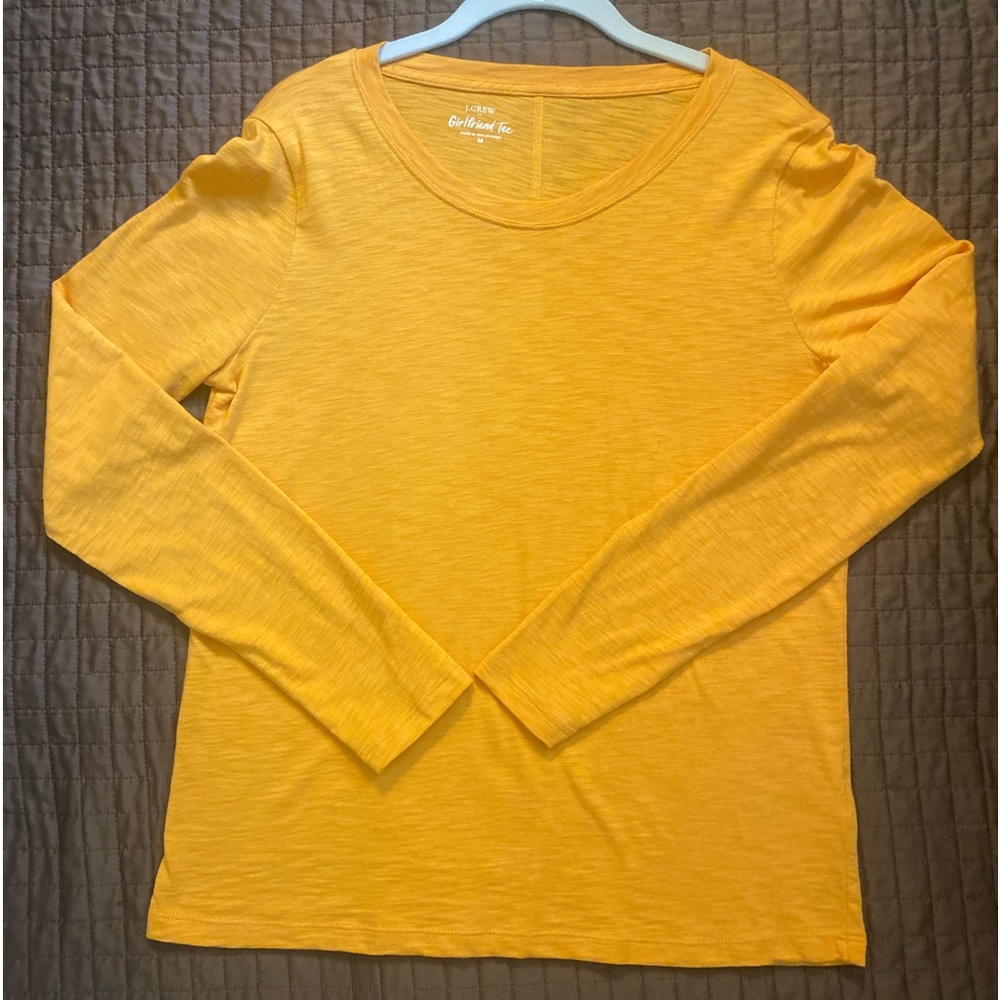 Orange T shirt